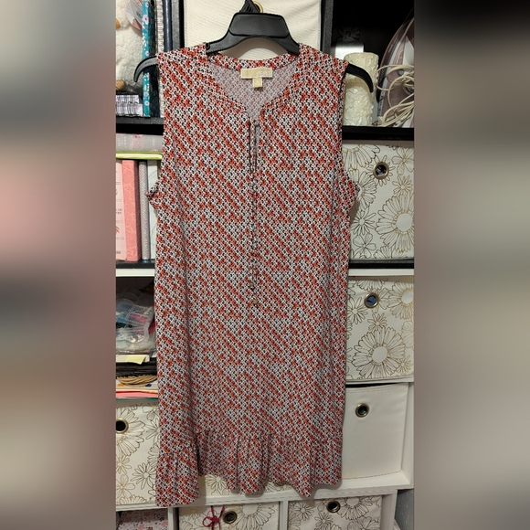 Michael Kors Dresses & Skirts - Michael Kors Sleeveless Red and White Patterned Blouse